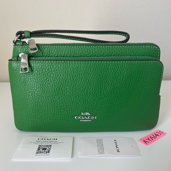 Coach large double zip wristlet🎈🎈 - Picture 2 of 9